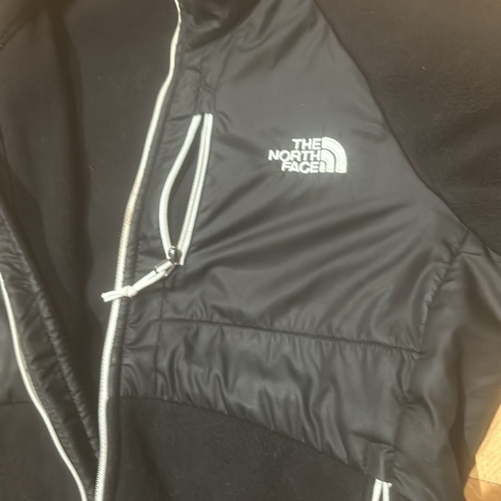 The North Face Sweater !! Small - Picture 4 of 5
